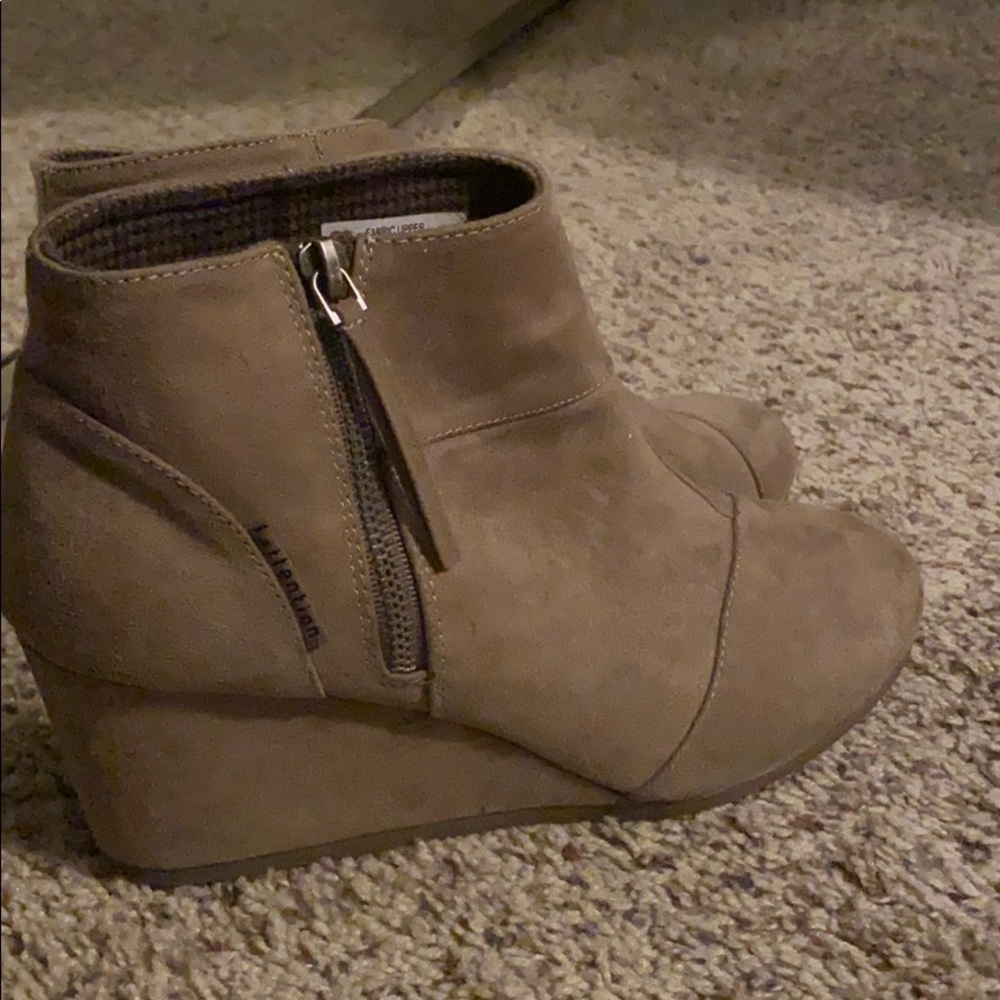 Closed toed booties!